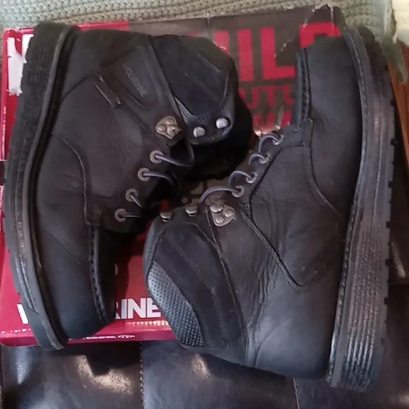 Wolverine men's boots-SLIGHTY USED