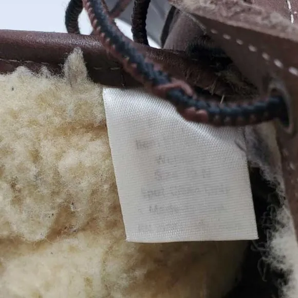 Women's 10 10N LL Bean 10&quot; tall shearling lined winter bean boots