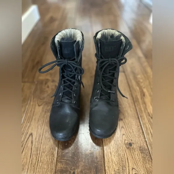 Women’s Caterpillar CAT Winter Alexi Combat Boots Black. Ankle Boots US 7/EU 38.