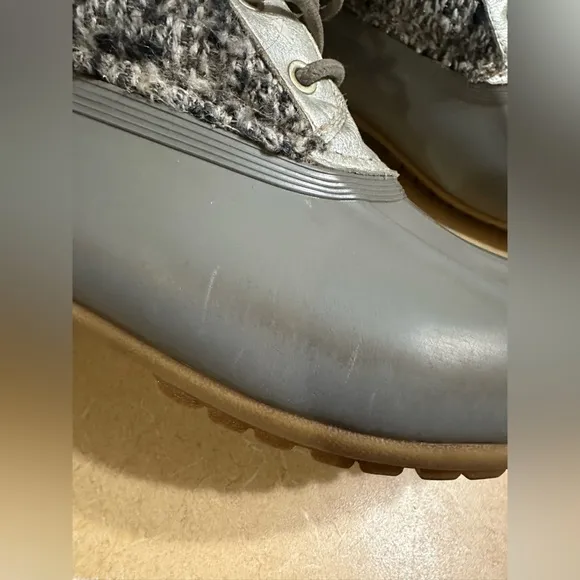 Women's Sam Edelman CaldwellDuck Boots Grey &amp; Silver Size 8 snow boots