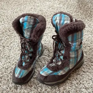 Women’s The North Face Winter Boots size 7.5**⭐️       ⛄️❄️ SUPER ADORABLE!!❄️⛄️
