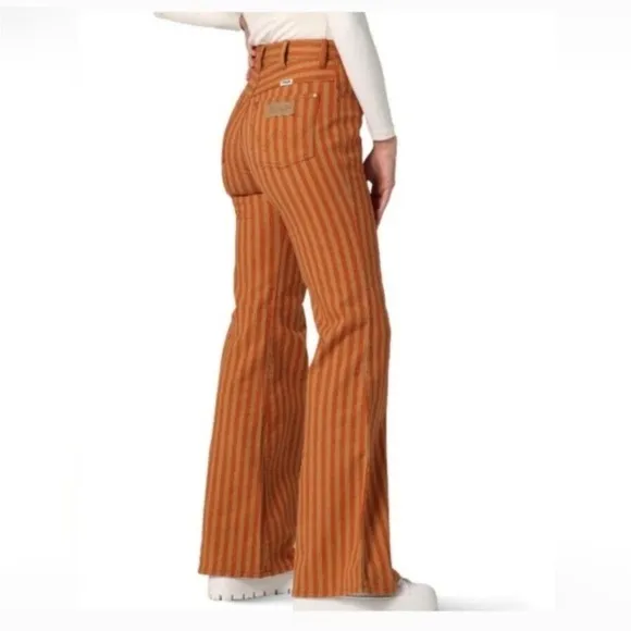 Wrangler | The Wanderer 622 High Rise Flare Goldie Orange Brown Stripe - NWT