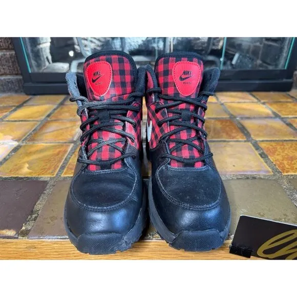 Youth 2y Nike Manoa SE Black Habanero Hiking Snow Boots AR1704-001