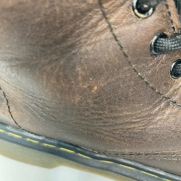 Youth Doc Martens Brown Leather Lace Up Combat Boots AW004 Size 2