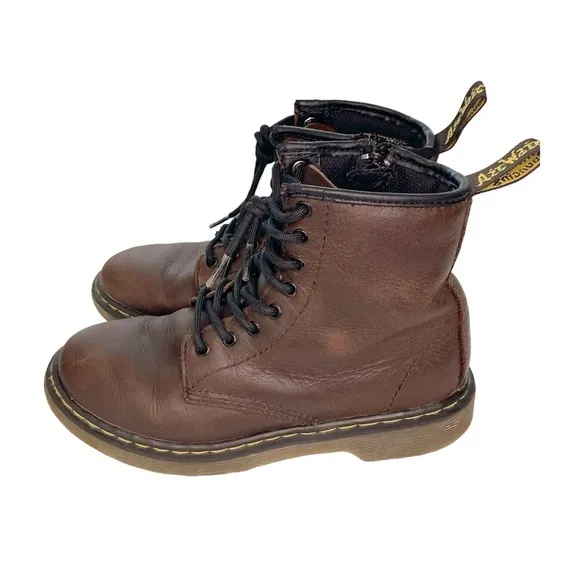 Youth Doc Martens Brown Leather Lace Up Combat Boots AW004 Size 2