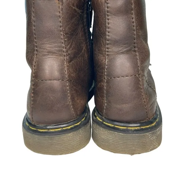 Youth Doc Martens Brown Leather Lace Up Combat Boots AW004 Size 2