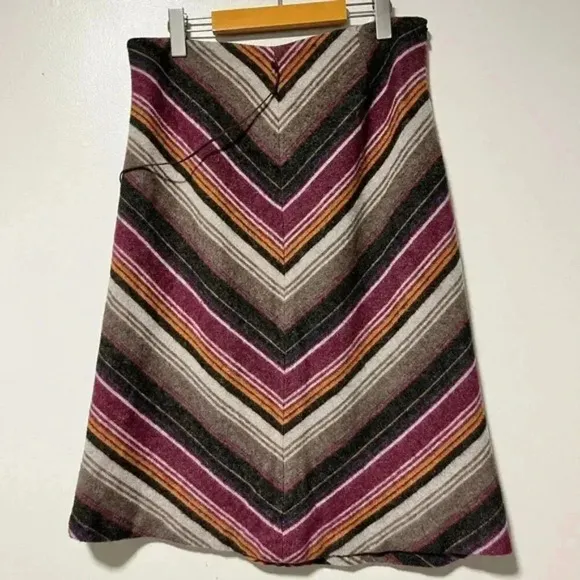 Zara Basic Fall/Winter Wool-Blend Chevron Stripe A-Line Skirt, Size 10