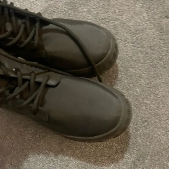 Zara big boys winter boots
