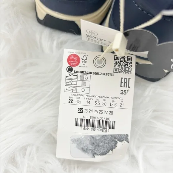 Zara Kids Disney Mickey Mouse Blue Snow Rain Boots Size 22